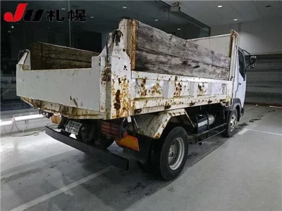 Mitsubishi FUSO FIGHTER