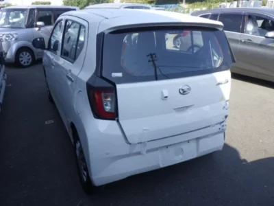 Daihatsu MIRA E S