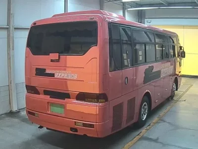 Mitsubishi BUS
