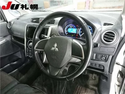 Mitsubishi EK CUSTOM