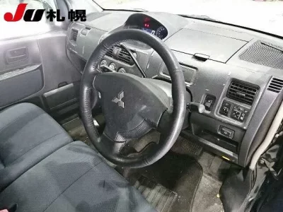 Mitsubishi EK SPORTS