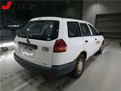Nissan AD