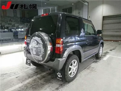 Mitsubishi PAJERO MINI