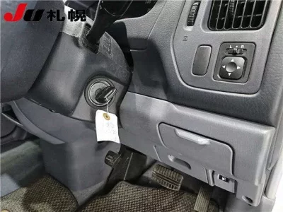 Mitsubishi DINGO