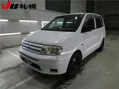 Mitsubishi DINGO