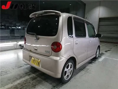 Daihatsu MOVE LATTE
