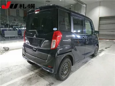 Mitsubishi EK SPACE