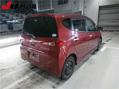 Daihatsu SONICA
