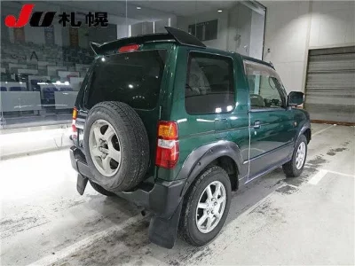 Mitsubishi PAJERO MINI
