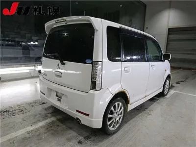Mitsubishi EK SPORTS