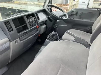 Mazda TITAN