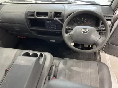 Mazda BONGO VAN
