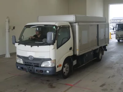 Toyota DYNA