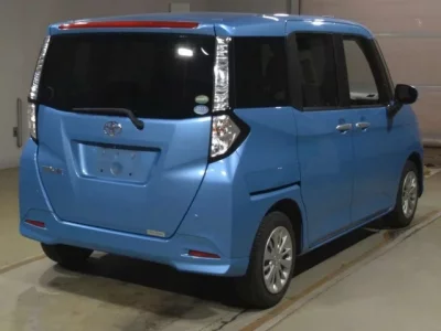 Toyota TANK