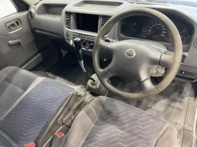Nissan CARAVAN VAN