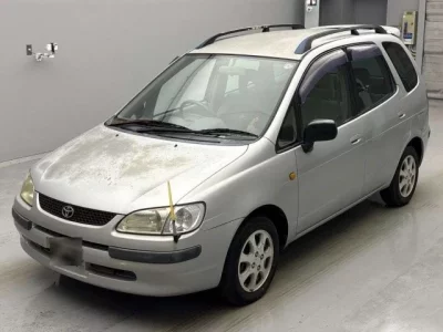 Toyota COROLLA SPACIO