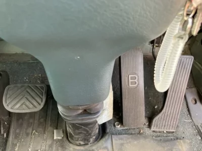 Nissan TRUCK
