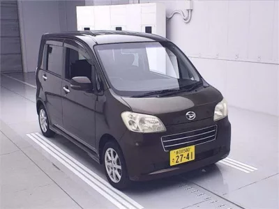 Daihatsu TANTO EXE