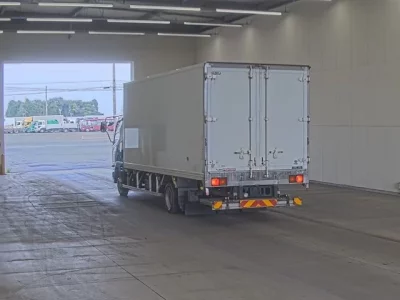 Mitsubishi FUSO FIGHTER