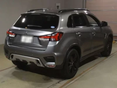 Mitsubishi RVR