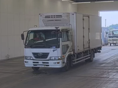 Nissan CONDOR
