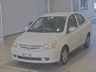 Toyota PLATZ
