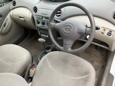 Toyota PLATZ
