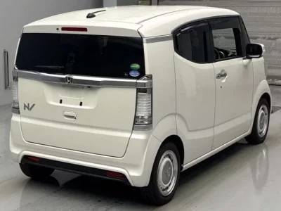 Honda N BOX SLASH