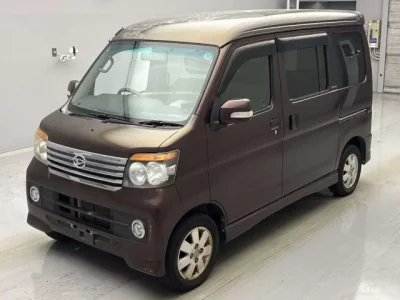 Daihatsu Atrai Wagon