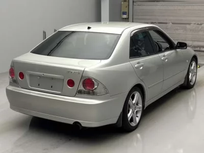 Toyota ALTEZZA