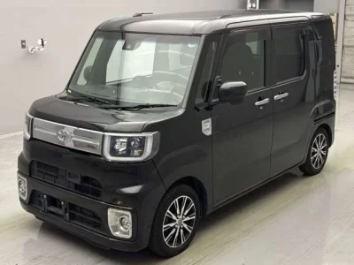 Toyota PIXIS MEGA