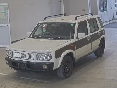 Nissan RASHEEN