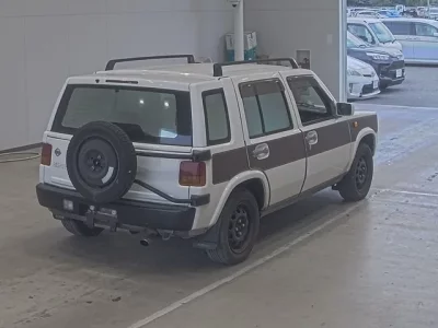 Nissan RASHEEN