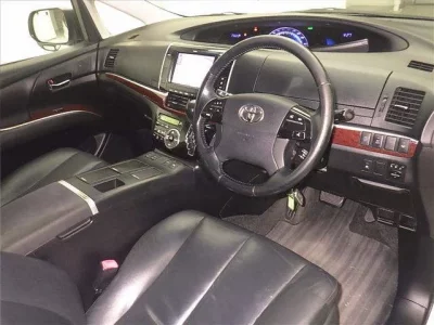 Toyota ESTIMA HYBRID