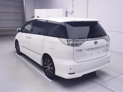 Toyota ESTIMA HYBRID