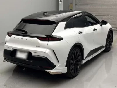 Toyota CROWN SPORT