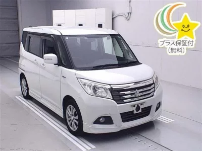 Mitsubishi DELICA D2