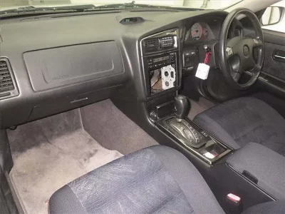 Nissan STAGEA