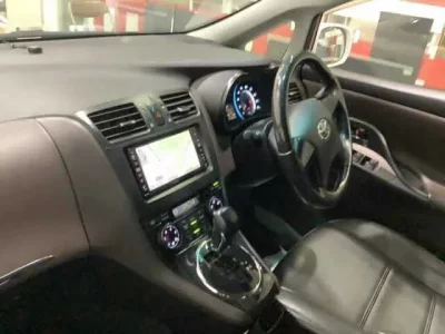 Toyota MARK X ZIO