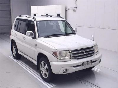 Mitsubishi PAJERO IO