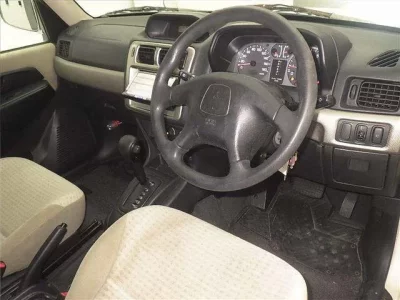 Mitsubishi PAJERO IO