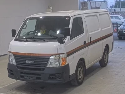 Isuzu COMO
