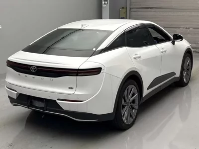 Toyota CROWN CROSSOVER