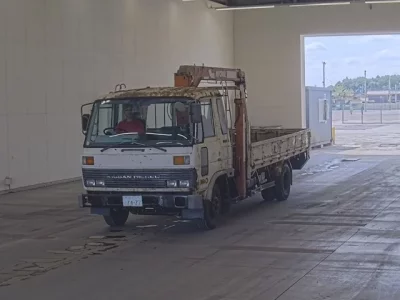 Nissan CONDOR