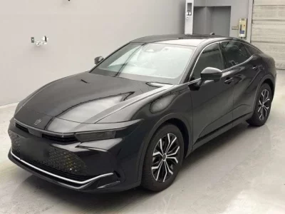 Toyota CROWN CROSSOVER