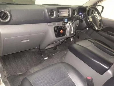 Nissan CARAVAN VAN