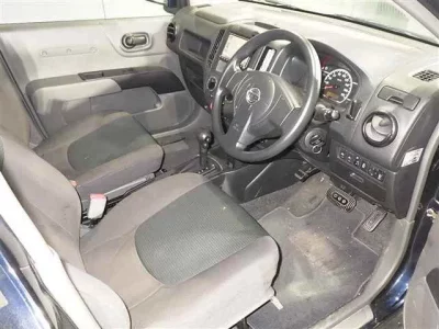 Nissan AD