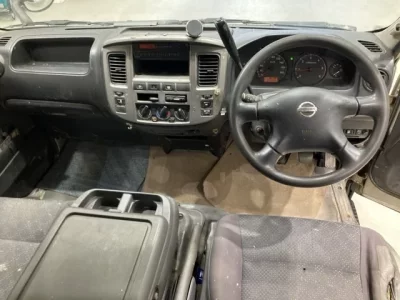 Nissan CARAVAN VAN