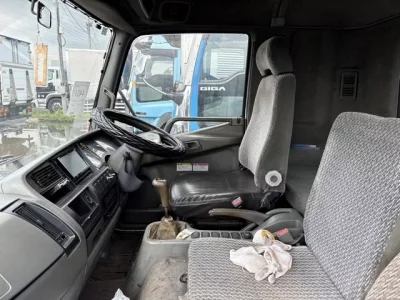 Mitsubishi FUSO FIGHTER