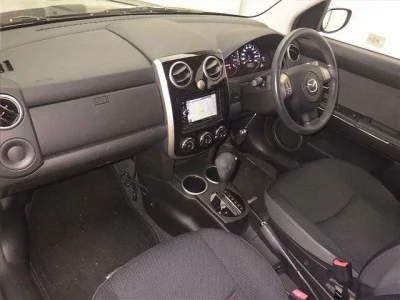 Mazda VERISA